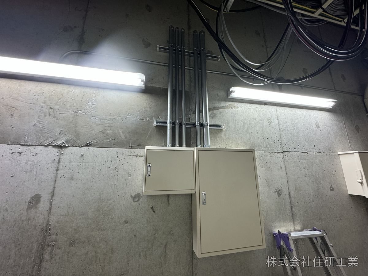 岡山大学（津島）農学部Ⅱ号館 エレベータ棟新営電気設備工事